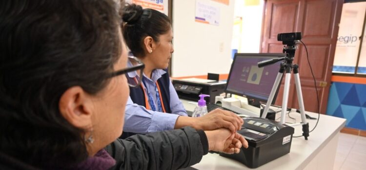 Segip atiende en todo Bolivia el sábado 21 para emitir cédulas de identidad