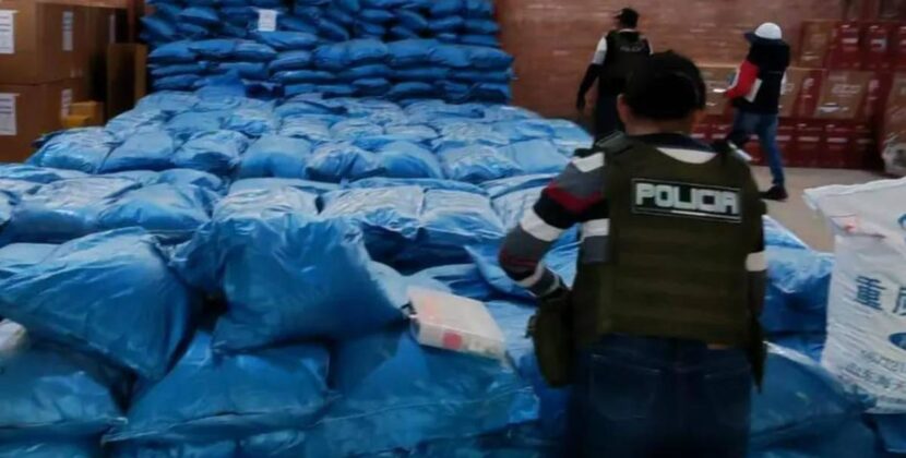 Aduana en Oruro impulsa denuncia por 43 toneladas de sustancias controladas en importadora