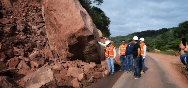 Ministerio de Transporte y ABC inspeccionan camino Tarija Entre Ríos Palos Blancos