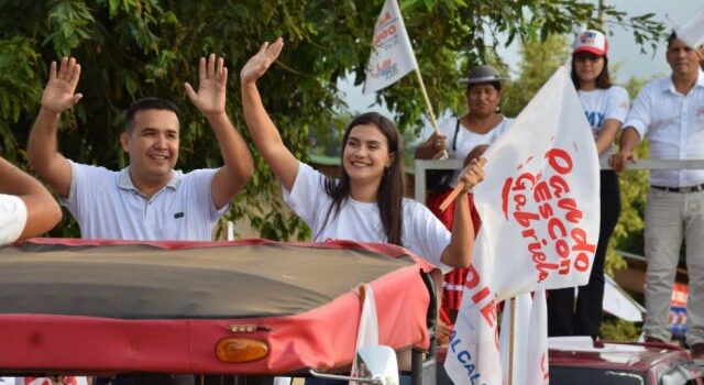Mujeres bolivianas asumen cargos de autoridad y enfrentan desafíos sociales