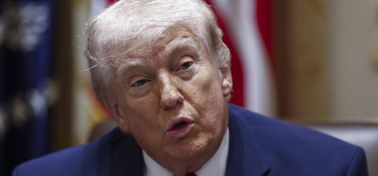 Donald Trump confirma que procesan a Nicolás Maduro por una fracción de sus delitos