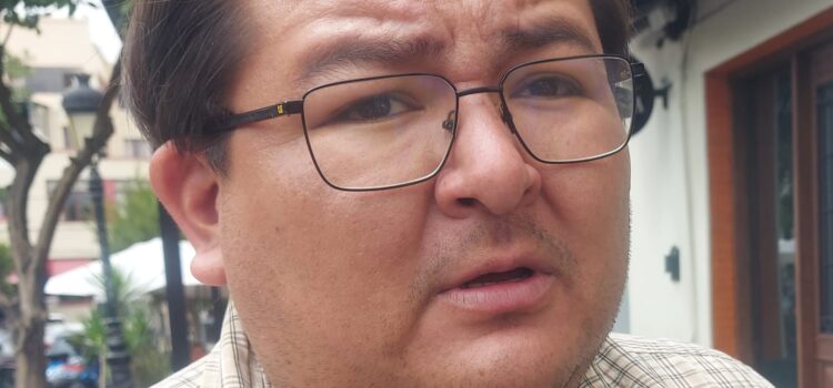 Emat anuncia firma de convenio sobre tasa de aseo con nuevas autoridades