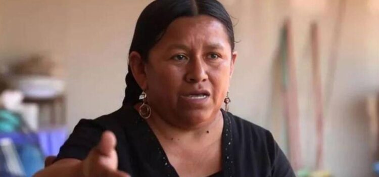 Fiscalía solicita sello rojo contra exministra Nemesia Achacollo por caso Fondo Indígena