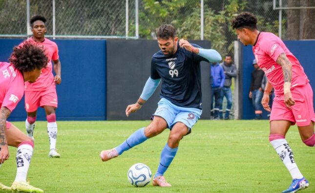 Independiente del Valle vence a Bolívar en Quito en el segundo partido del torneo