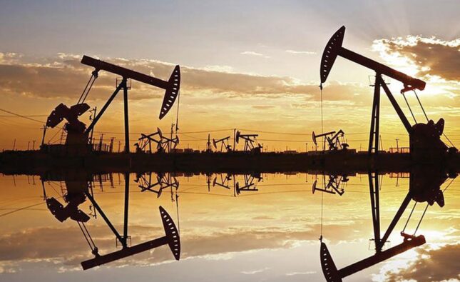 Petróleo de Texas sube más de cinco por ciento y roza cien dólares por conflicto