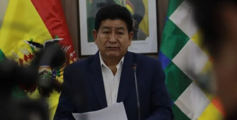 Zamora revela que gestión del exministro Montaño logra solo 45 por ciento de ejecución presupuestaria