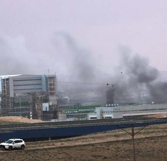 Irán confirma intercambio de mensajes con EEUU pero niega negociaciones directas