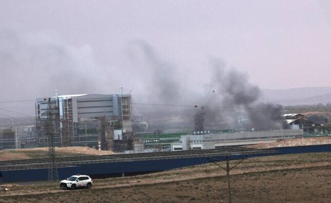 Irán confirma intercambio de mensajes con EEUU pero niega negociaciones directas