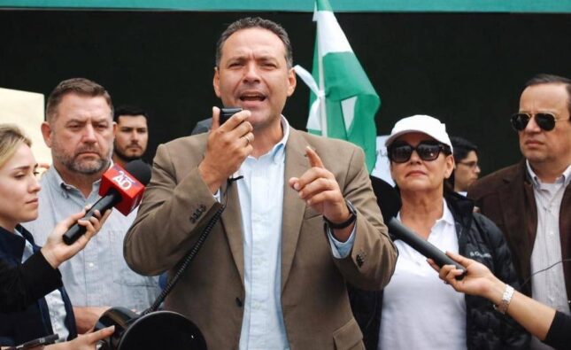 Cívicos advierten que Gobierno debe impulsar cambios estructurales en YPFB tras posesión de presidenta