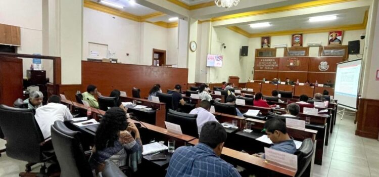 Presidente de Asamblea debe promulgar ley del 45% tras rechazo del gobernador