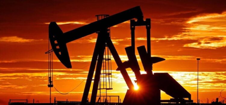 El petróleo WTI sube más del 4% tras discurso agresivo de Trump contra Irán