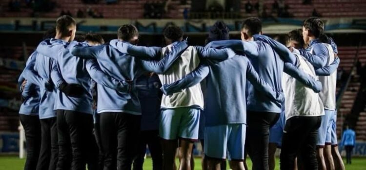 La Liga boliviana inicia su torneo profesional con tres partidos