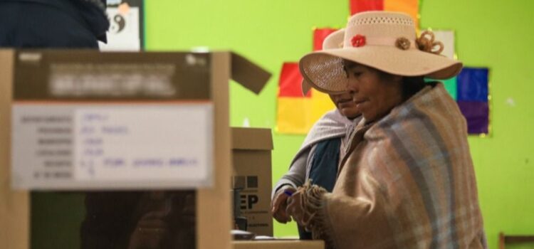 Leonardo Loza lidera la Gobernación de Cochabamba en primera vuelta