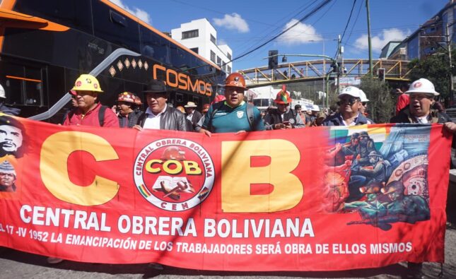 Economista advierte que aumento salarial del 20% eleva déficit fiscal