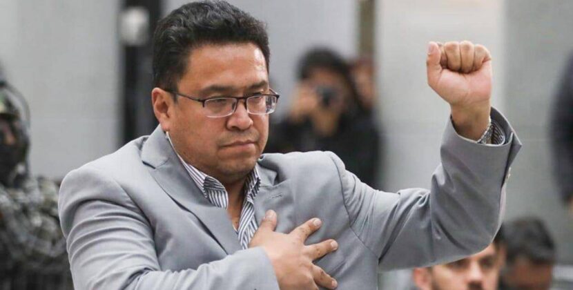 Exministro Siles logra acuerdo confidencial con magistrada Coaquira