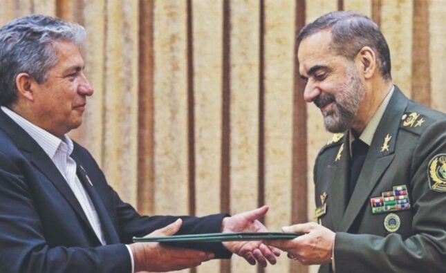 Bolivia termina convenio militar con Irán tras casi 20 años de alianza