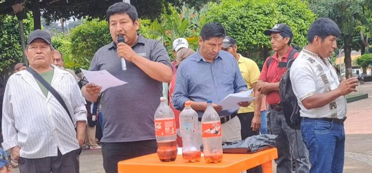 Marcha en Rurrenabaque presiona al Gobierno por gasolina de mala calidad