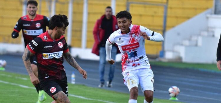 Willan Álvarez define el partido y Nacional Potosí gana 1-0 a Universitario