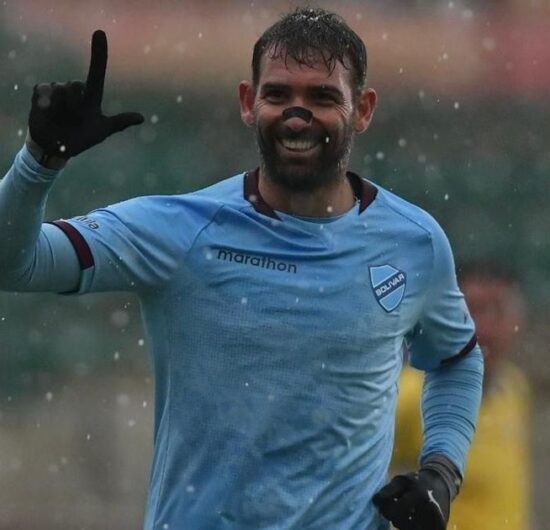 Bolívar vence 2-0 a ABB con doblete de Cauteruccio en El Alto
