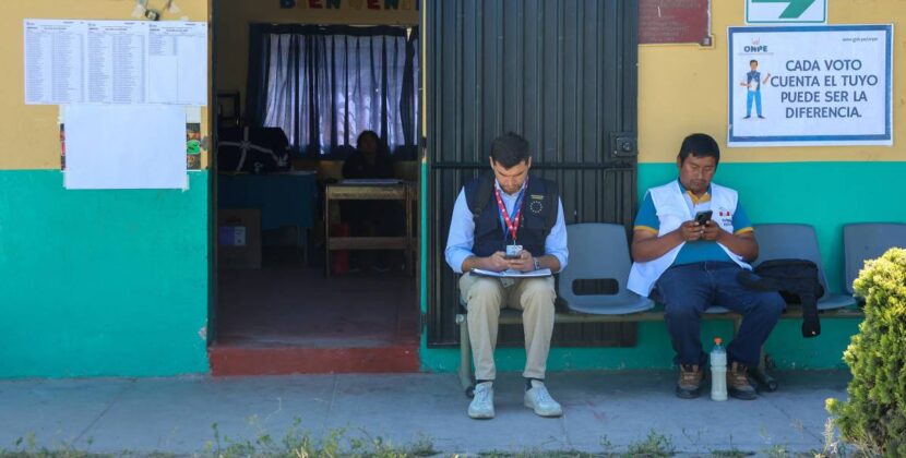 000 peruanos afectados por falta de materiales electorales