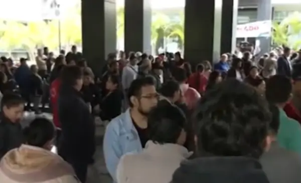 Comerciantes del Mutualista mantienen vigilia en la Quinta Municipal contra entrega de terrenos