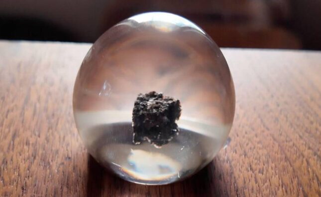 Bolivia conserva en la UMSA roca lunar de Apolo 17 y resalta su apoyo científico desde observatorio de Chacaltaya