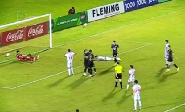 Ferreira anota y Olimpia gana 2-0 a Rubio Ñu con gol accidental en la segunda mitad