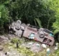 Seis muertos y 19 heridos tras caída de bus en barranco de 80 metros en ruta a Apolo