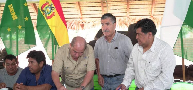 Comunarios de Rurrenabaque suspenden marcha tras acuerdo con viceministros sobre Ley 1720