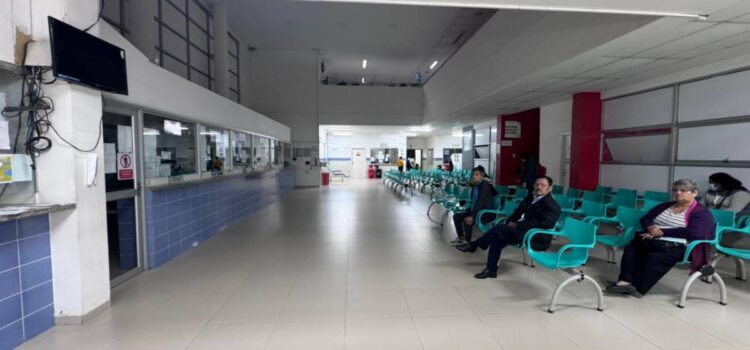 Sala constitucional ordena retener Bs 113 millones que afectan salarios del sector salud en Santa Cruz