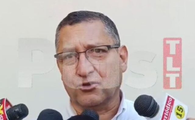 Óscar Montes delega ofrenda floral a vicegobernadora para homenajear al Chaco y a la mujer en efeméride de Tarija