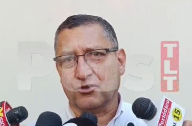 Óscar Montes delega ofrenda floral a vicegobernadora para homenajear al Chaco y a la mujer en efeméride de Tarija