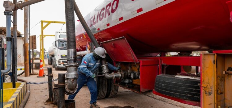 Ministerio Público acusa a Sandra Otazú por uso indebido de influencias y contratos lesivos al Estado en caso Botrading