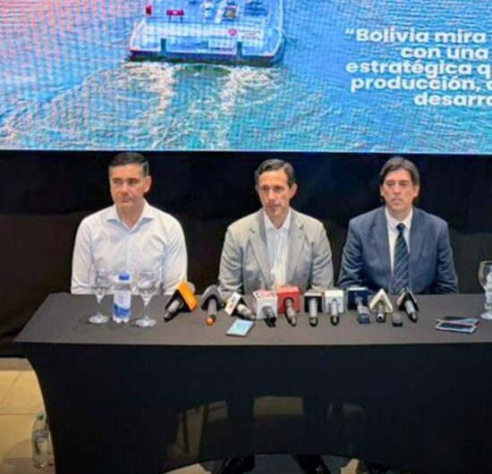 Bolivia avanza en acuerdos con Brasil y Paraguay para concesión de hidrovía en Puerto Busch
