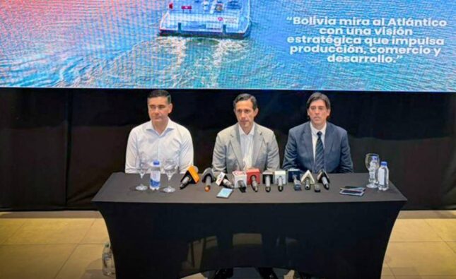 Bolivia avanza en acuerdos con Brasil y Paraguay para concesión de hidrovía en Puerto Busch