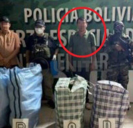 Detienen a hombre con 75 kilos de marihuana al evadir control policial en La Angostura, Santa Cruz