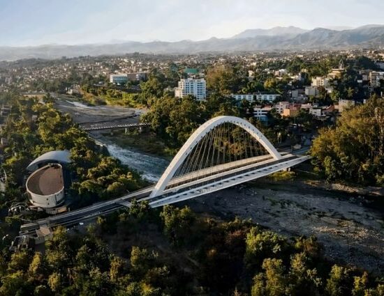 Ingresos por renta petrolera caen 30% en dos meses mientras sube deuda de la Gobernación de Tarija