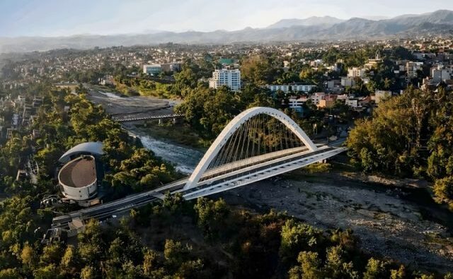 Ingresos por renta petrolera caen 30% en dos meses mientras sube deuda de la Gobernación de Tarija