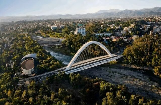 Ingresos por renta petrolera caen 30% en dos meses mientras sube deuda de la Gobernación de Tarija