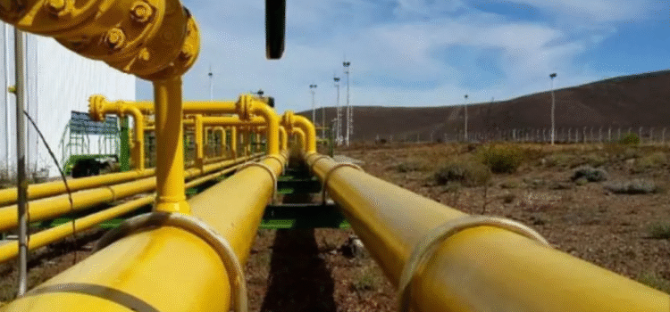 Producción de gas en Bolivia cae a menos de la mitad desde 2014, impactando ingresos del país