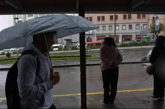 Tormentas eléctricas afectan La Paz, El Alto y Potosí con probabilidad de lluvias este 21 de abril