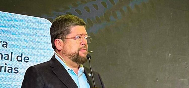 Samuel Doria Medina rechaza déficit fiscal del 9% en el presupuesto 2026 y advierte falta de apoyo internacional