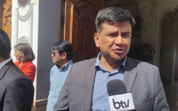 Condori rechaza coordinar con Luis Ayllón hasta que sea posesionado oficialmente en Chuquisaca