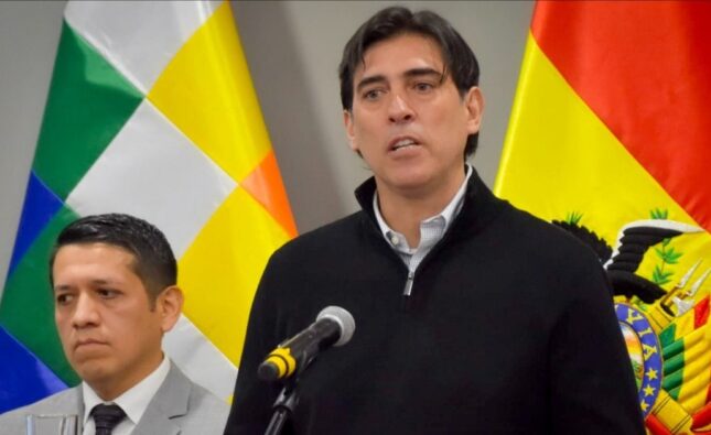 Interpelación a ministro de Obras Públicas fijada para el 29 de abril por caso del avión siniestrado