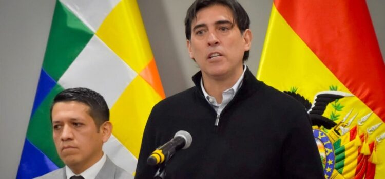 Interpelación a ministro de Obras Públicas fijada para el 29 de abril por caso del avión siniestrado