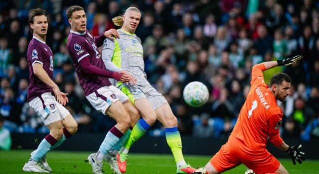 Manchester City iguala a Arsenal en la cima de la Premier League tras vencer 1-0 al Burnley