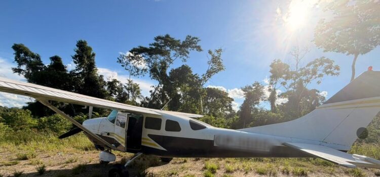 Efectivos de Umopar son atacados a tiros durante operativo en pista clandestina de Villa Tunari