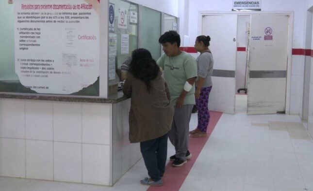 Paro de salud en Santa Cruz deja sin atención médica a pacientes hasta el 4 de mayo