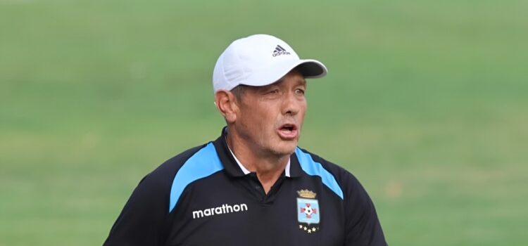 Mauricio Soria critica la logística del viaje a Venezuela: “No nos dan todas las armas para competir”