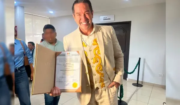 Tribunal Electoral entrega credenciales a nuevas autoridades subnacionales en acto en Fexpocruz